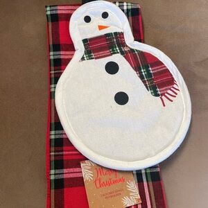 Snowman Potholder and Plaid Towel Set